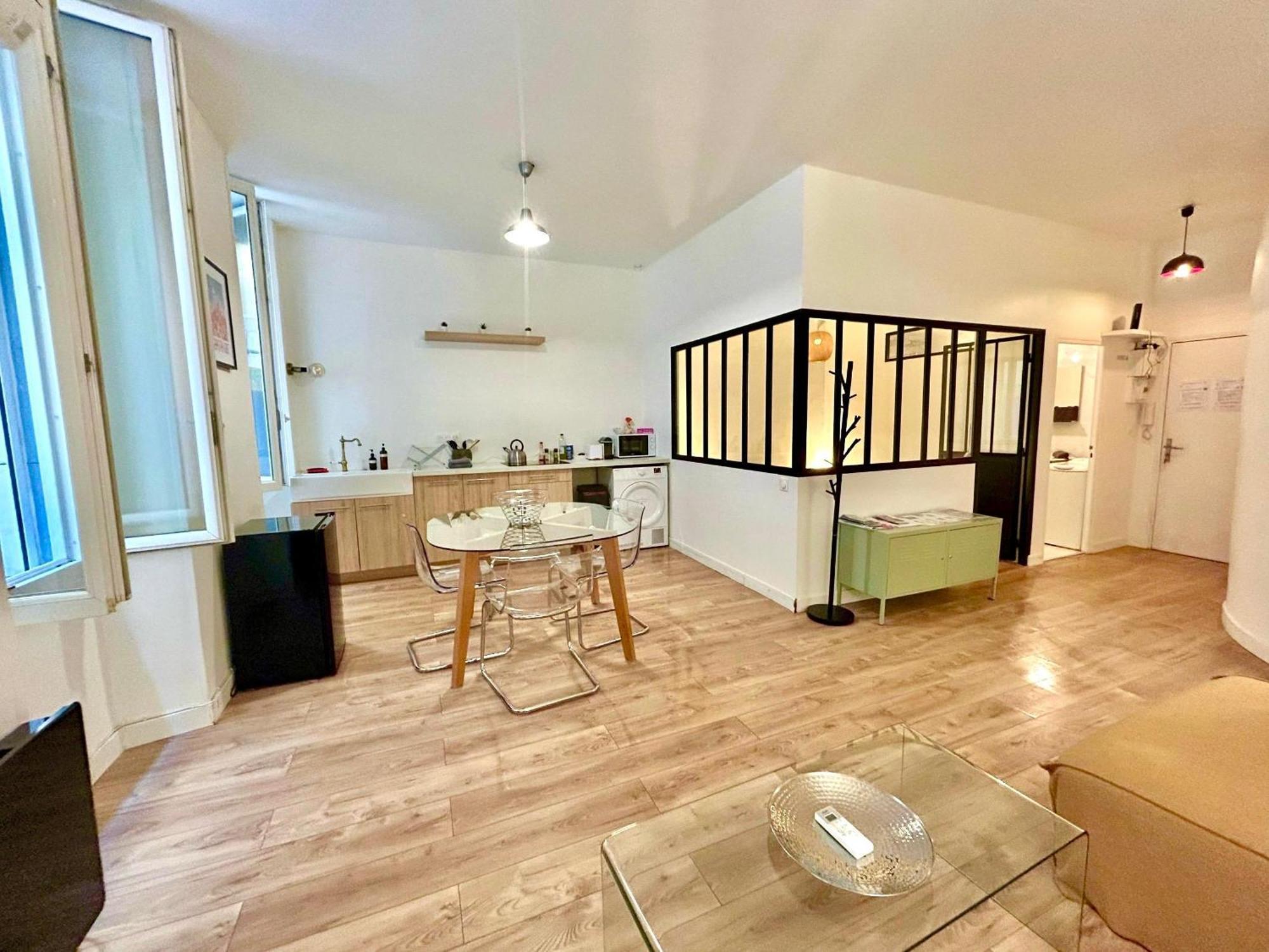 Chez Marie Et Romain- Appartement De Charme Au Coeur De La Joliette Proche Panier Centre Ville Marseille Kültér fotó